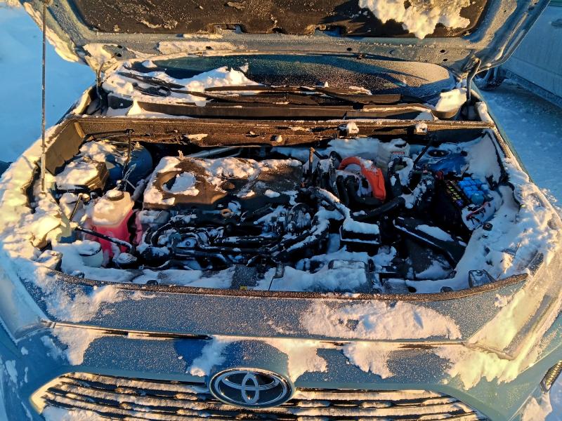 Фото 11 - TOYOTA RAV4