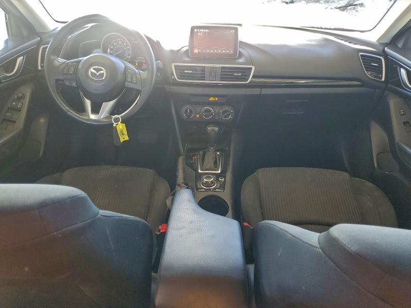 Фото 8 - MAZDA 3