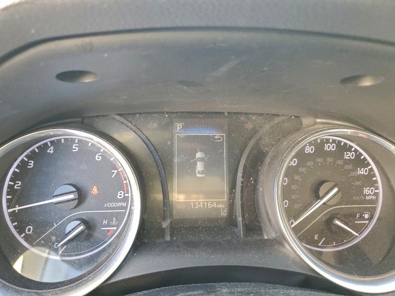 Фото 9 - TOYOTA CAMRY