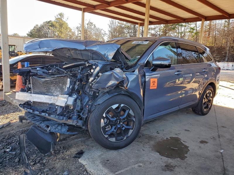 Фото 1 - KIA SORENTO