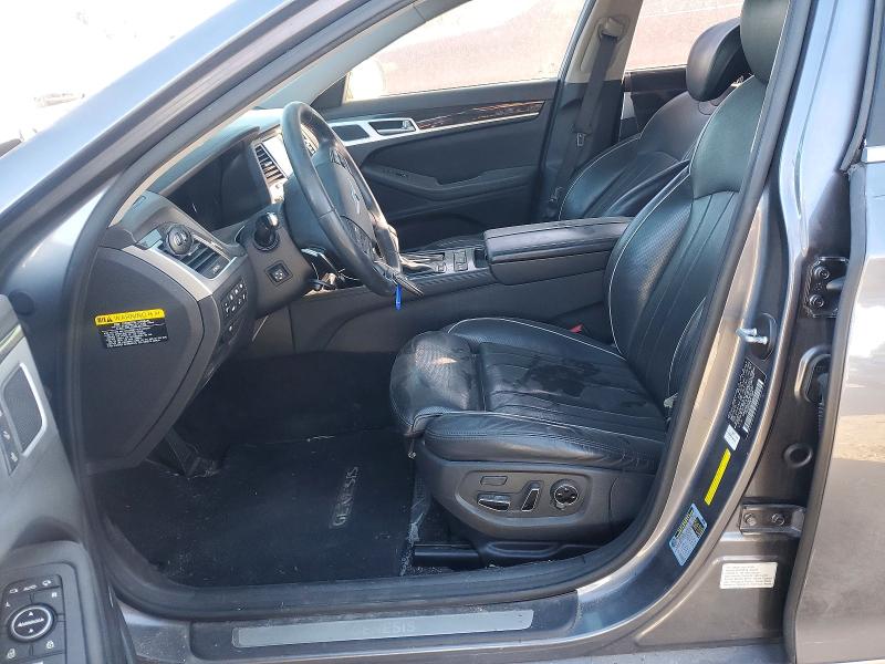 Фото 7 - HYUNDAI GENESIS