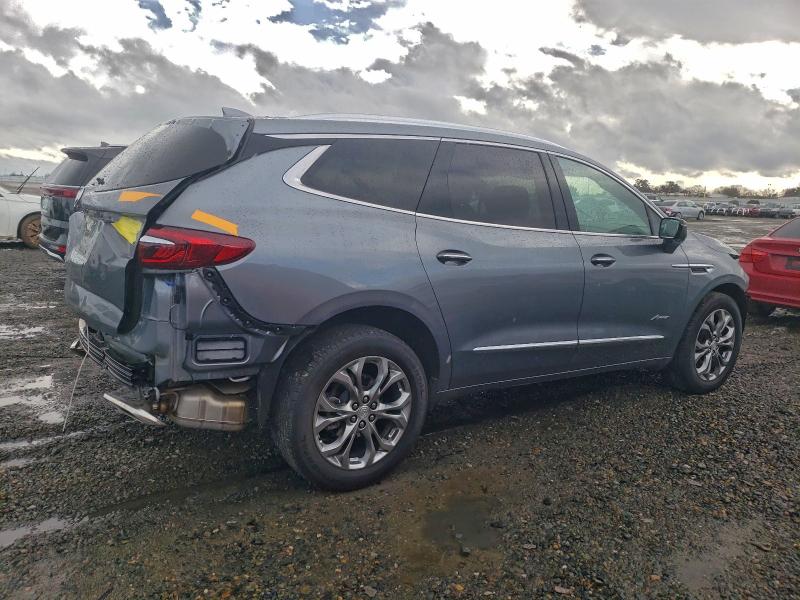 Фото 3 - BUICK ENCLAVE