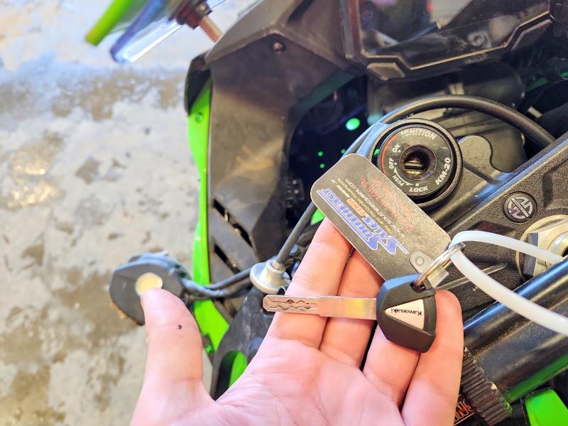 KAWASAKI ZX1002 M 2024