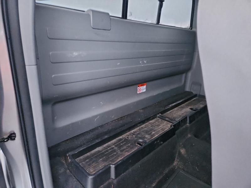 Фото 10 - TOYOTA TACOMA