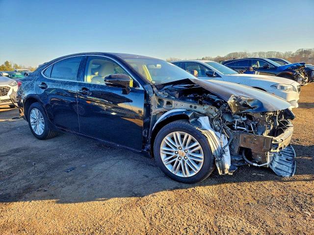 Фото 4 - LEXUS ES350