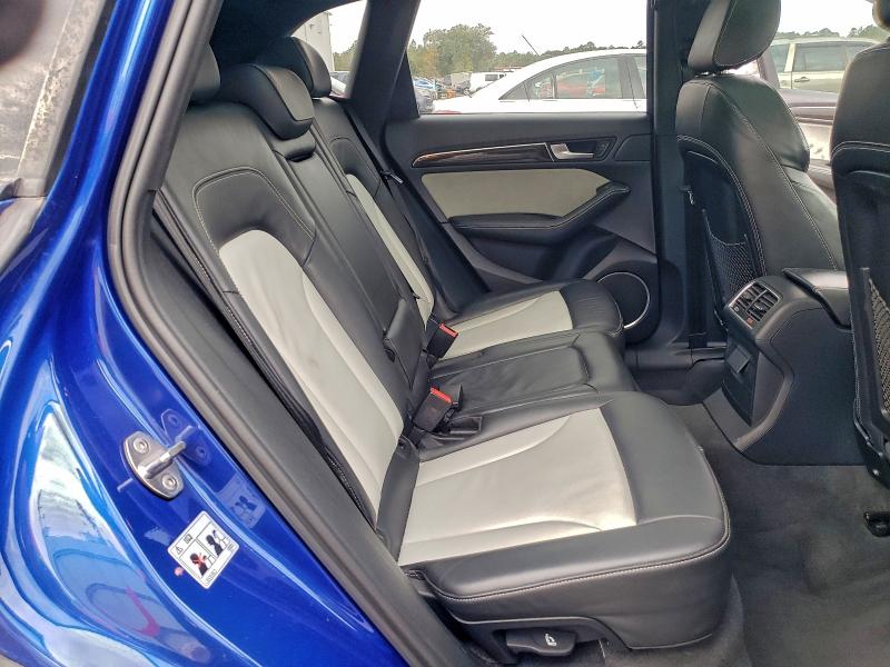 Фото 11 - AUDI SQ5