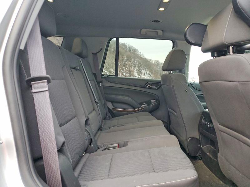 Фото 11 - GMC YUKON