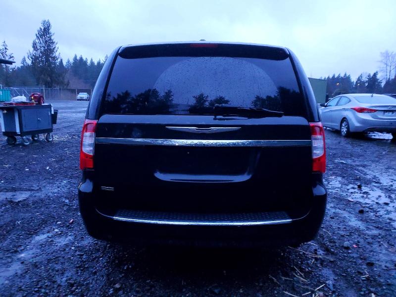 CHRYSLER TOWN & C 2015 VIN 2C4RC1CG4FR595026