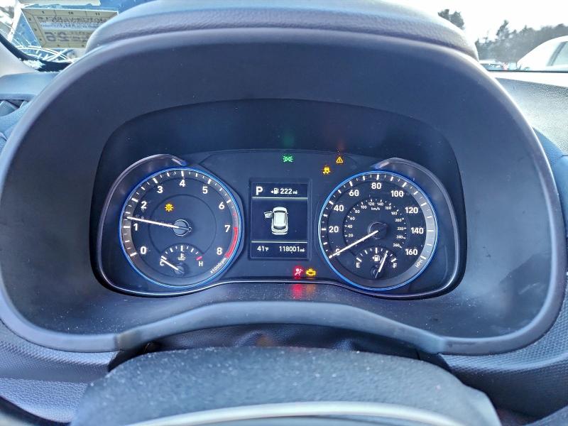 Фото 9 - HYUNDAI KONA