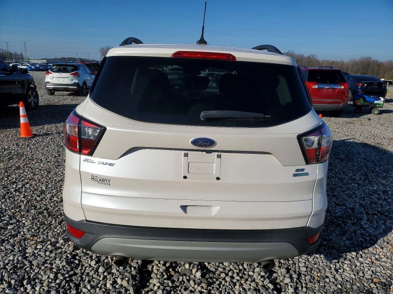 Фото 6 - FORD ESCAPE