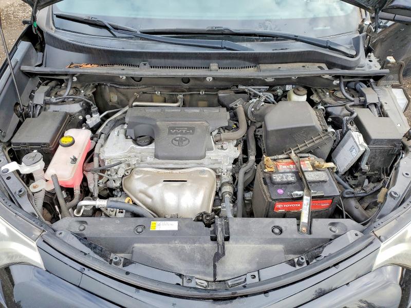 Фото 12 - TOYOTA RAV4