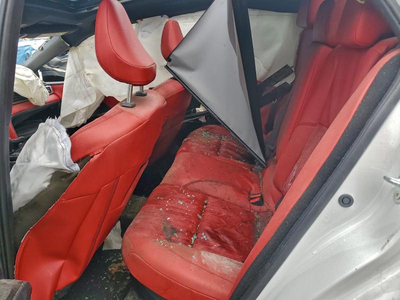 Фото 10 - TOYOTA CAMRY