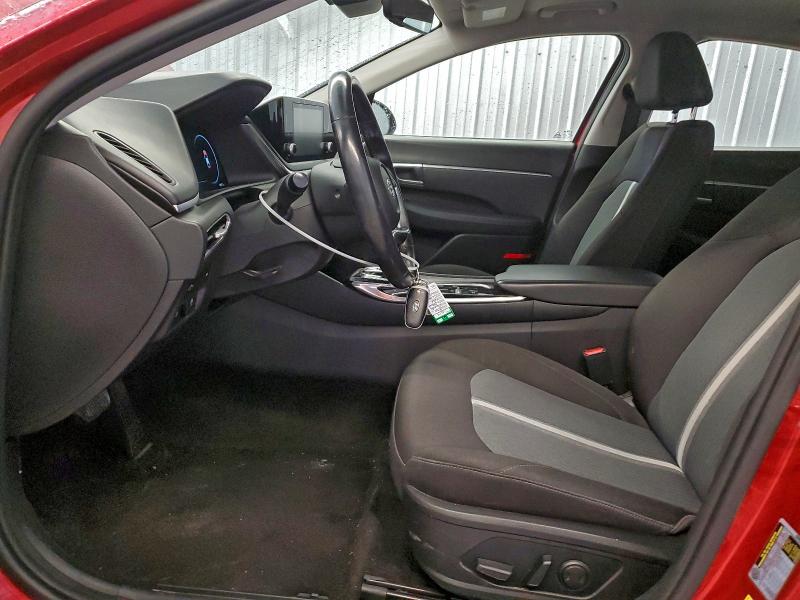 Фото 7 - HYUNDAI SONATA