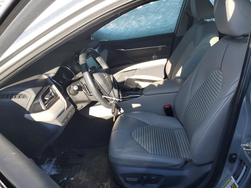 Фото 7 - TOYOTA CAMRY