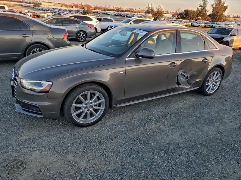 Фото 1 - AUDI A4