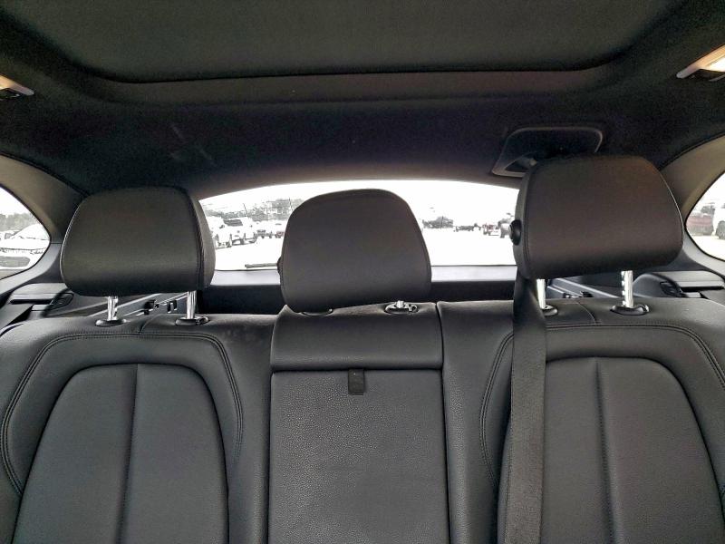 Фото 10 - BMW X1