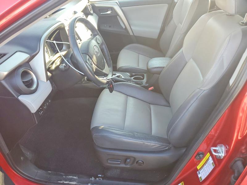 Фото 7 - TOYOTA RAV4