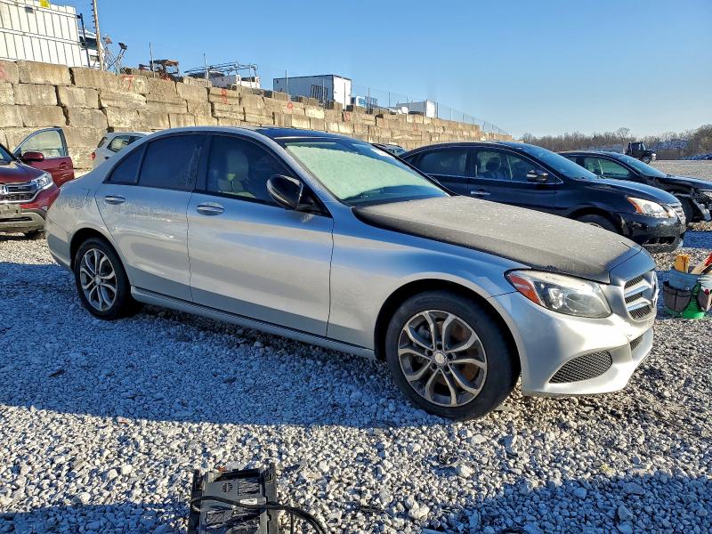 Фото 4 - MERCEDES-BENZ C-CLASS