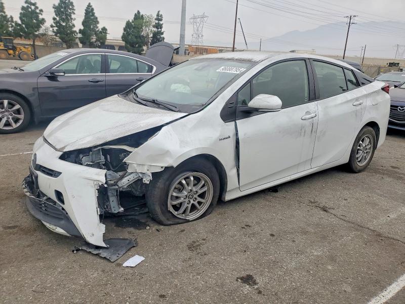 Фото 1 - TOYOTA PRIUS