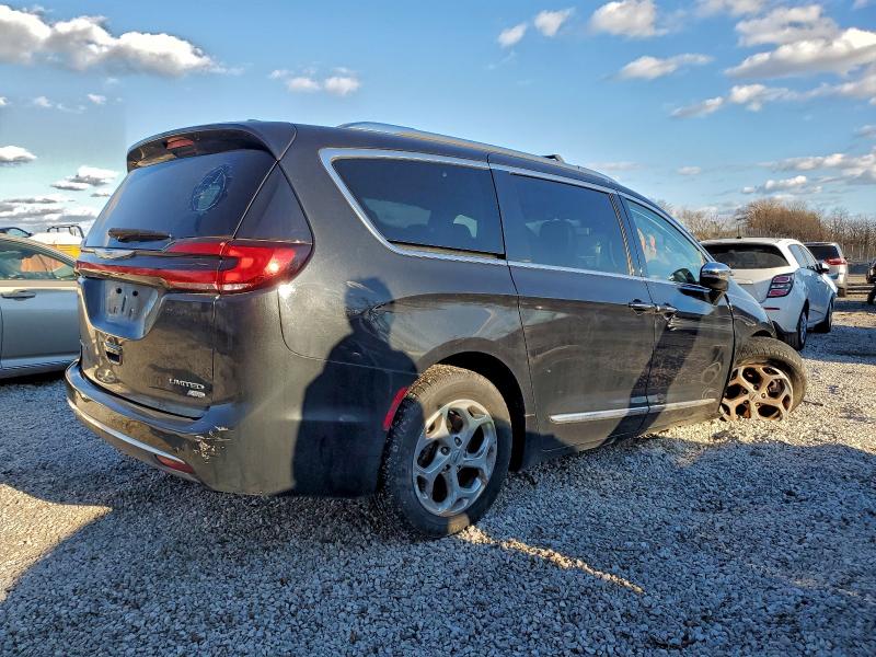 Фото 3 - CHRYSLER PACIFICA