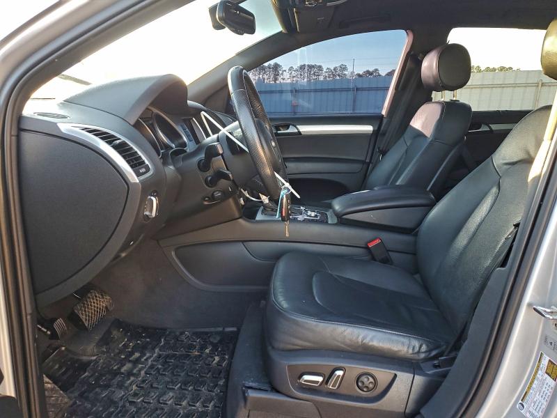 Фото 7 - AUDI Q7