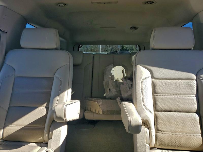 Фото 10 - GMC YUKON