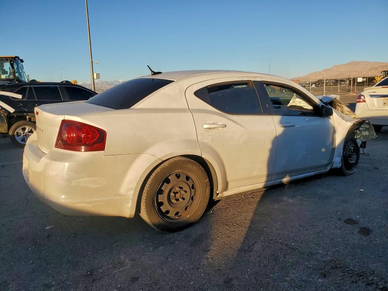 Фото 3 - NISSAN VERSA