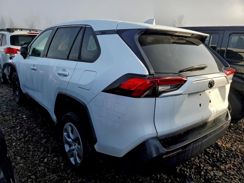 Фото 2 - TOYOTA RAV4