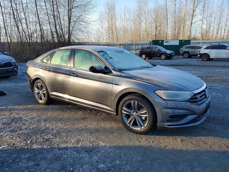 Фото 4 - VOLKSWAGEN JETTA