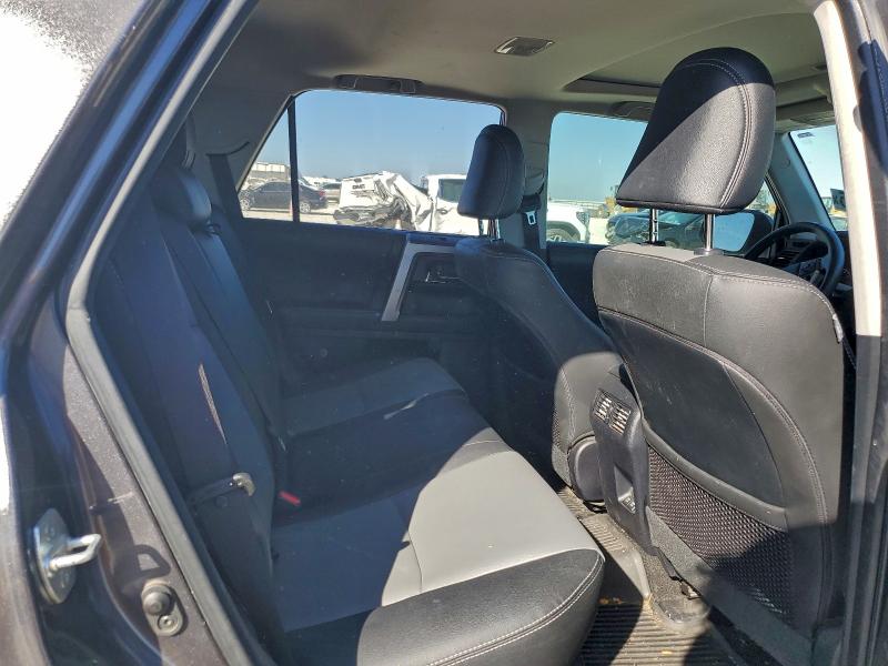 Фото 11 - TOYOTA 4RUNNER