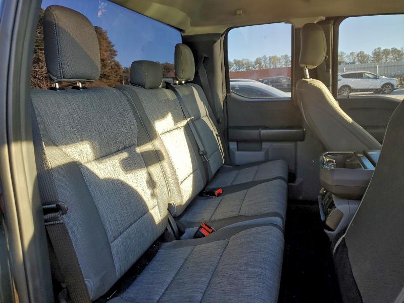 Фото 10 - FORD F-150