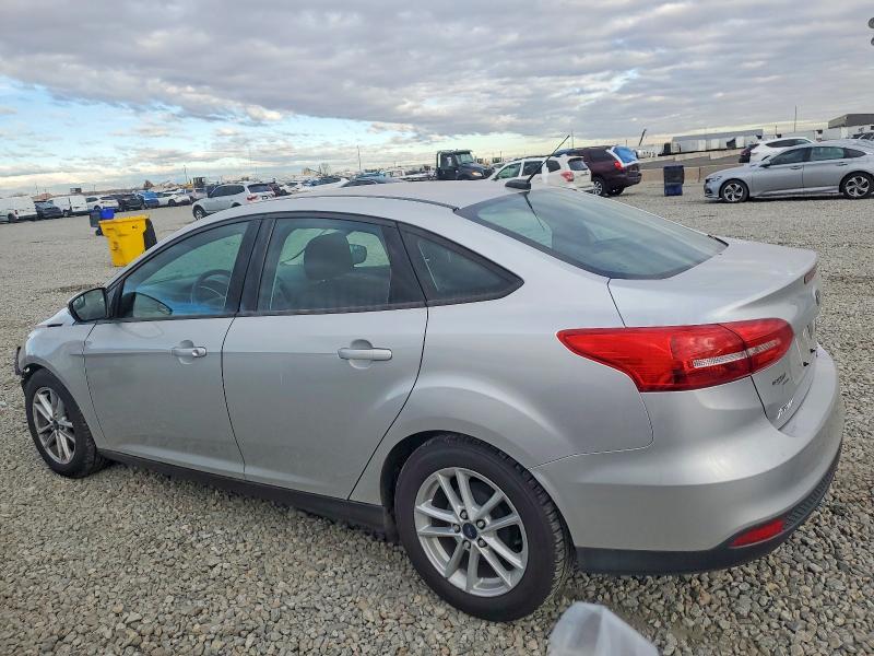 Фото 2 - FORD FOCUS