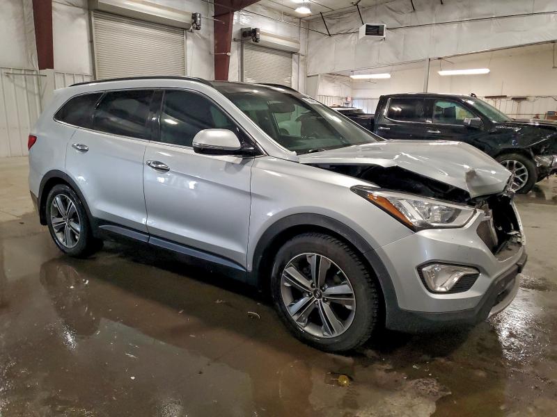 Фото 4 - HYUNDAI SANTA FE