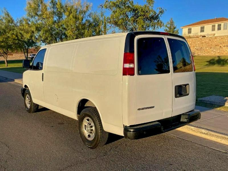 Фото 3 - CHEVROLET EXPRESS
