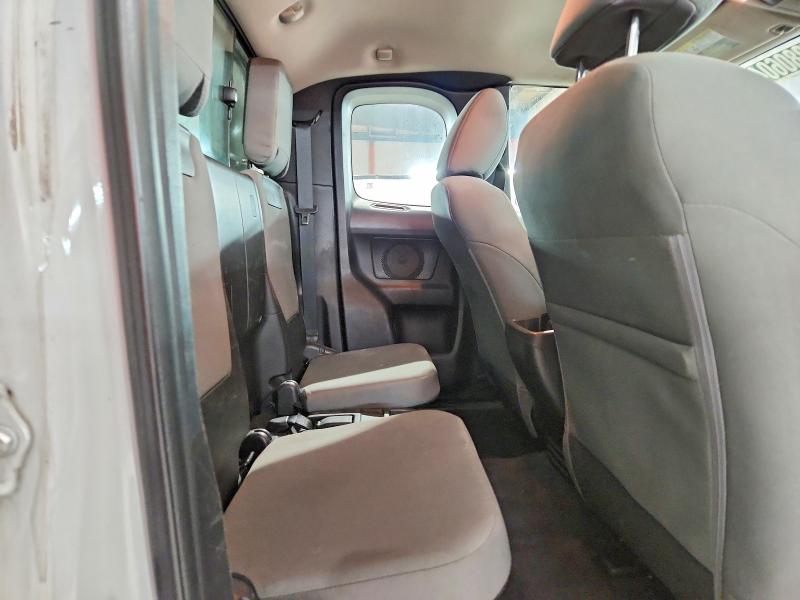 Фото 10 - TOYOTA TACOMA