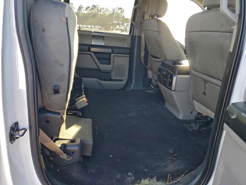 Фото 10 - FORD F-150