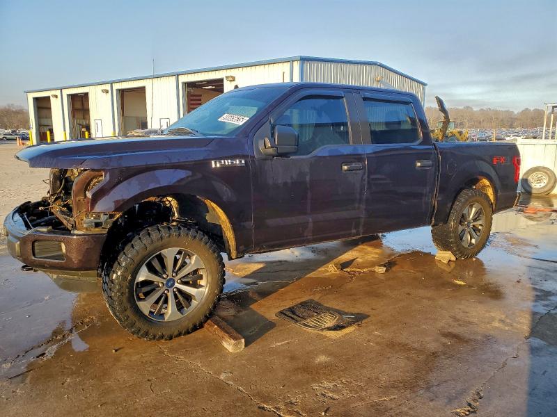 Фото 1 - FORD F-150