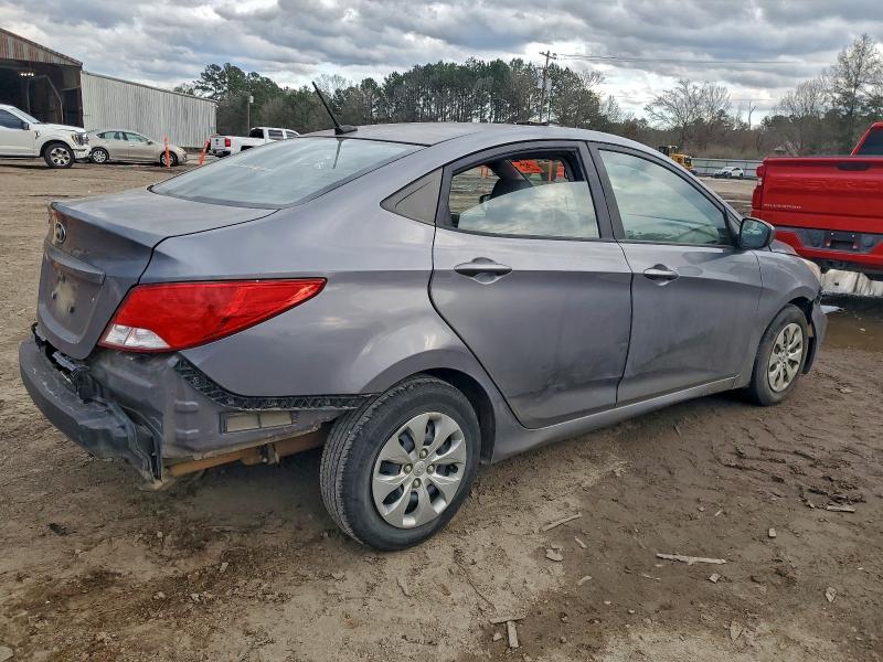 Фото 3 - HYUNDAI ACCENT