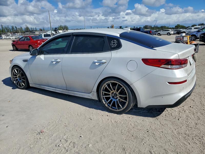 Фото 2 - KIA OPTIMA