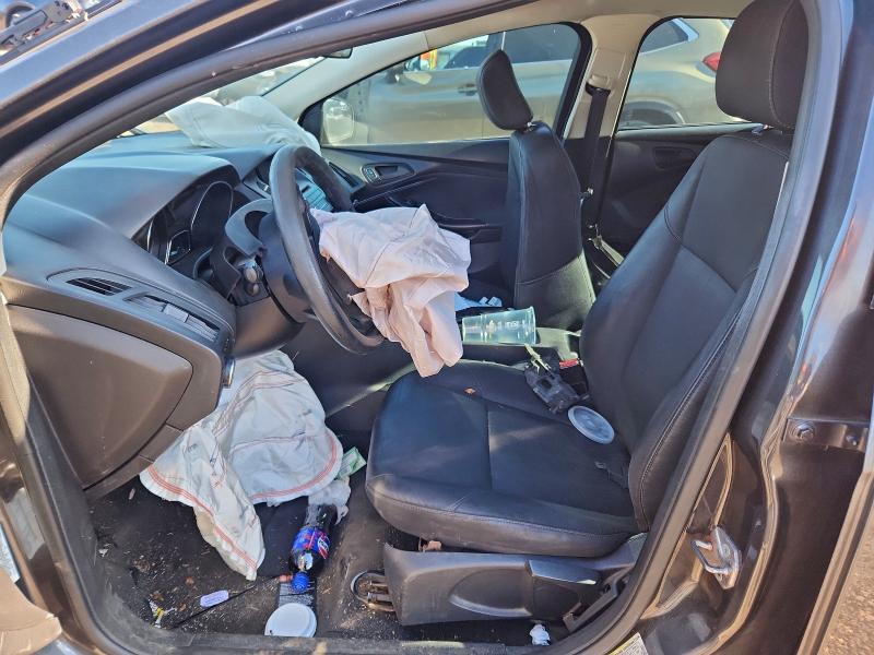 Фото 7 - FORD FOCUS