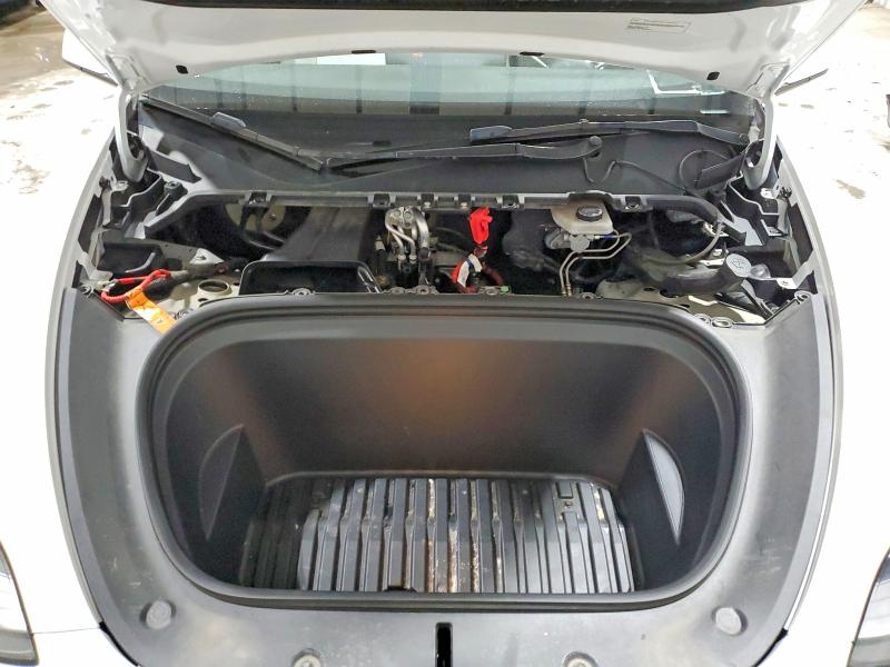 Фото 12 - TESLA MODEL Y