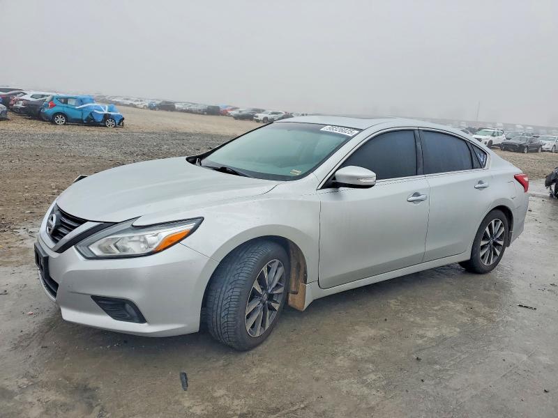Фото 1 - NISSAN ALTIMA