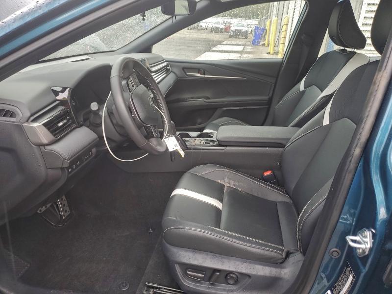 Фото 7 - TOYOTA CAMRY