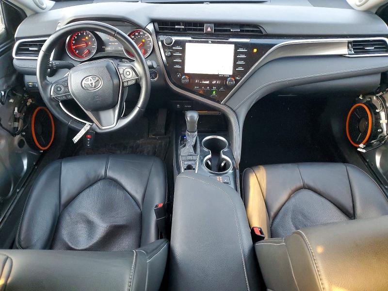 Фото 8 - TOYOTA CAMRY