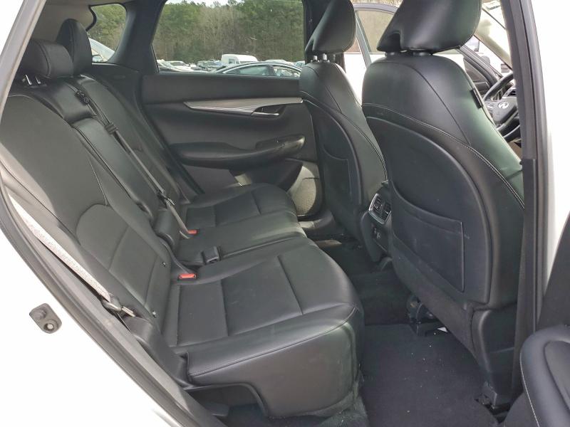 Фото 10 - INFINITI QX50