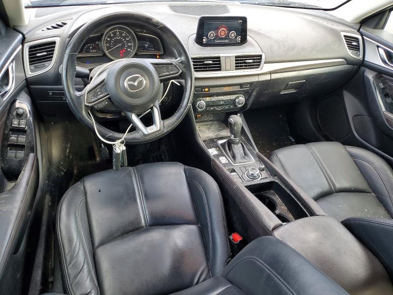 Фото 8 - MAZDA 3