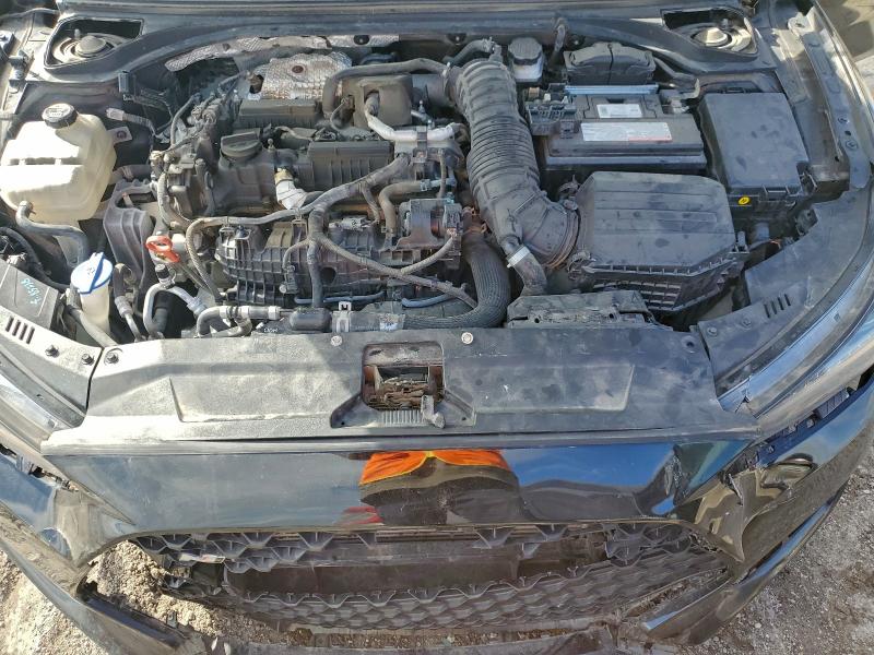 Фото 11 - HYUNDAI VELOSTER