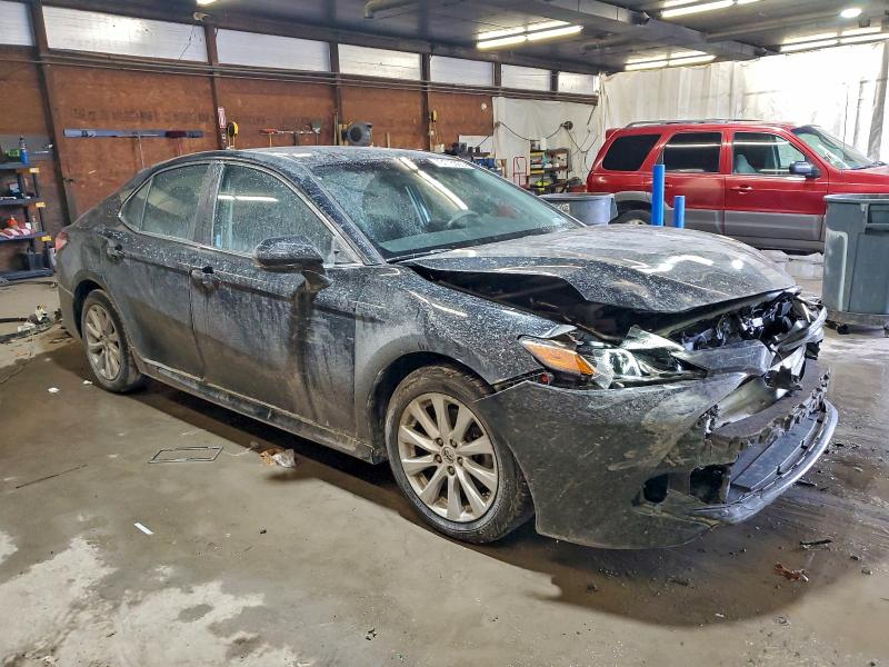 Фото 4 - TOYOTA CAMRY