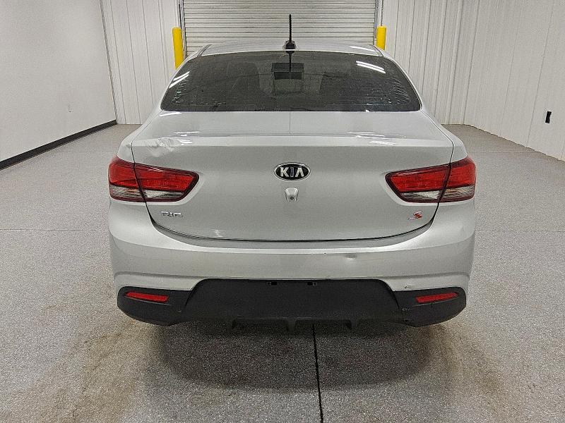 Фото 6 - KIA RIO