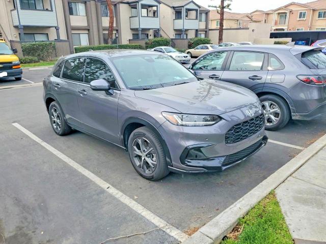 Фото 1 - HONDA HR-V